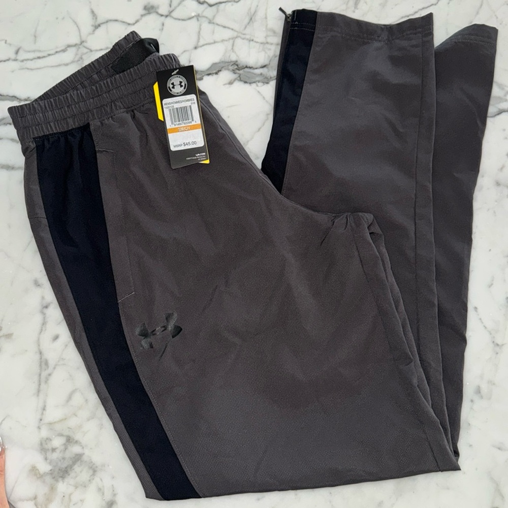 NWT // Underarmour - Water Repellant Loose Heat Gear Pant